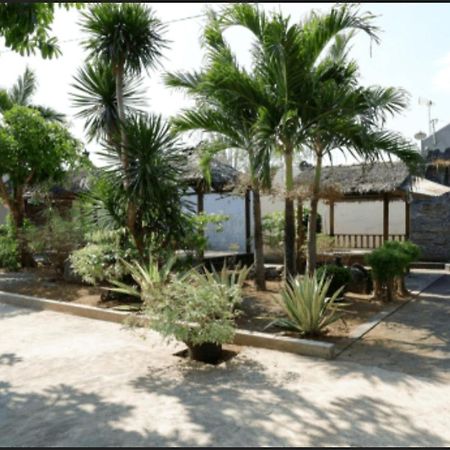 Villetta House Syariah Kudus Exterior photo
